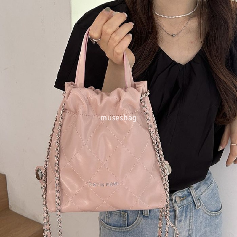 Light Luxury Women's High end Versatile Small Fragrance Chain College Student Simple and Practical Backpack Lightweight Instagram Style Fashion O