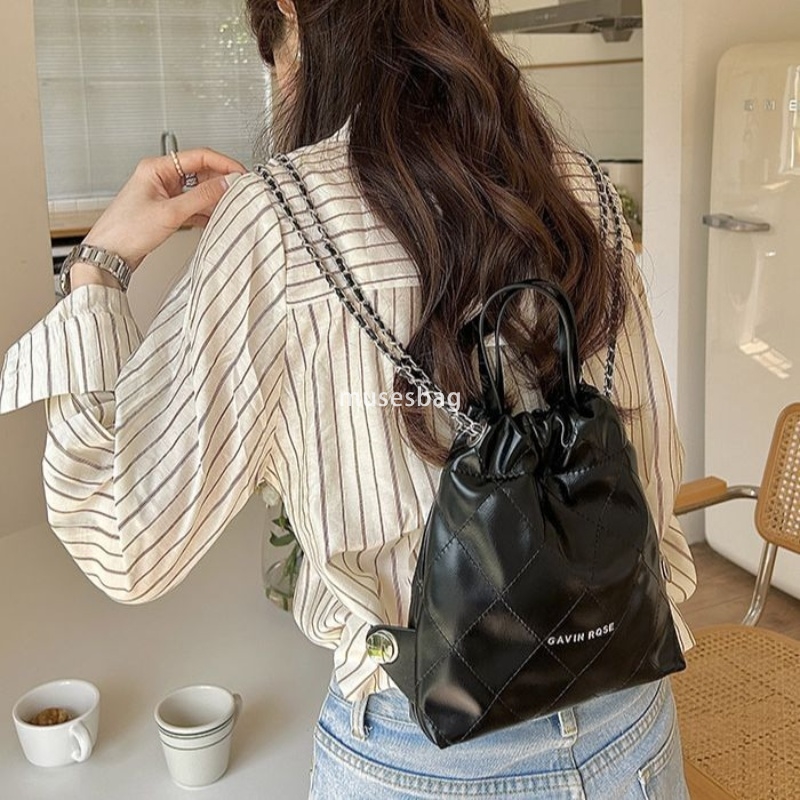 Light Luxury Women's High end Versatile Small Fragrance Chain College Student Simple and Practical Backpack Lightweight Instagram Style Fashion O