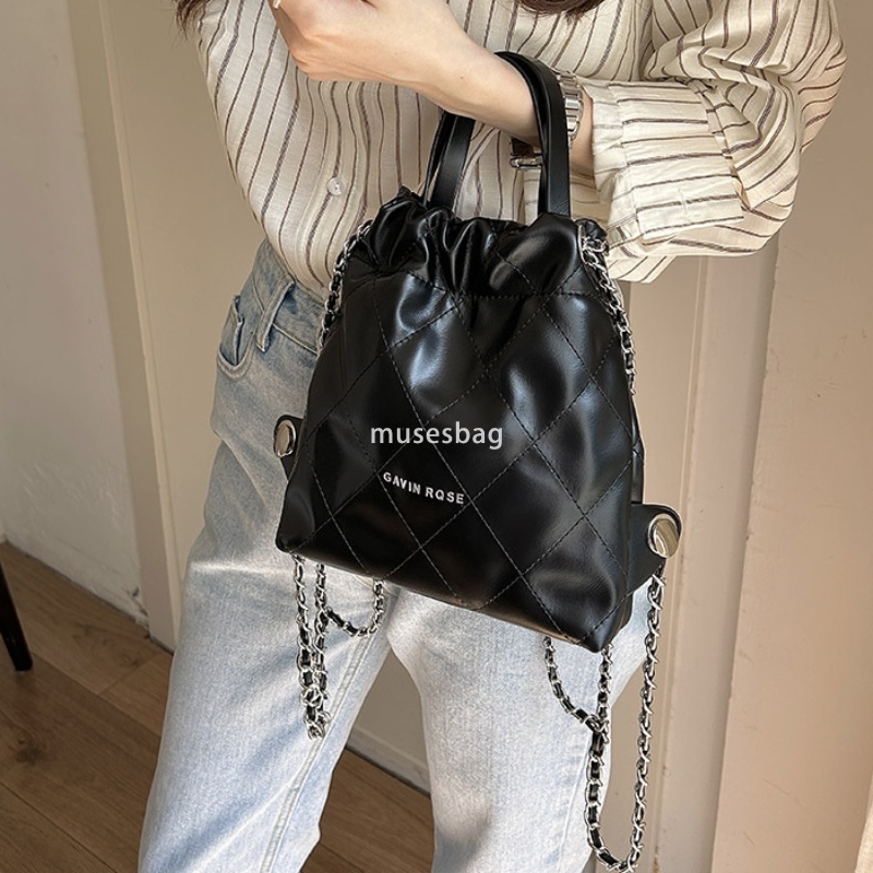 Light Luxury Women's High end Versatile Small Fragrance Chain College Student Simple and Practical Backpack Lightweight Instagram Style Fashion O