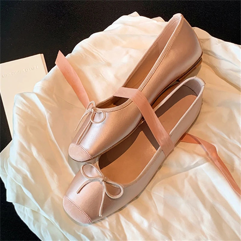 Fashion Elegant Silk Ballerinas Women Pumps Slip on Loafers Round Toe Square Heels Bowknot Casual Spring Autumn Shoes 240703