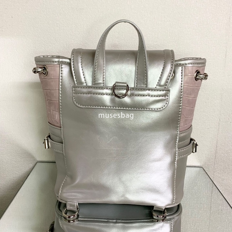 High end women's high-end sweet and cool spicy girl millennium backpack new niche fashion practical backpack student commuting versatile shoulder