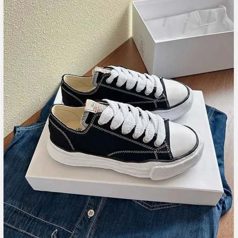 2025 MM6 Canvas Shoes Designer Shoes man sneaker womens run platform New Casual shoes flat Men Women trainer Outdoor girl boy low 35-47