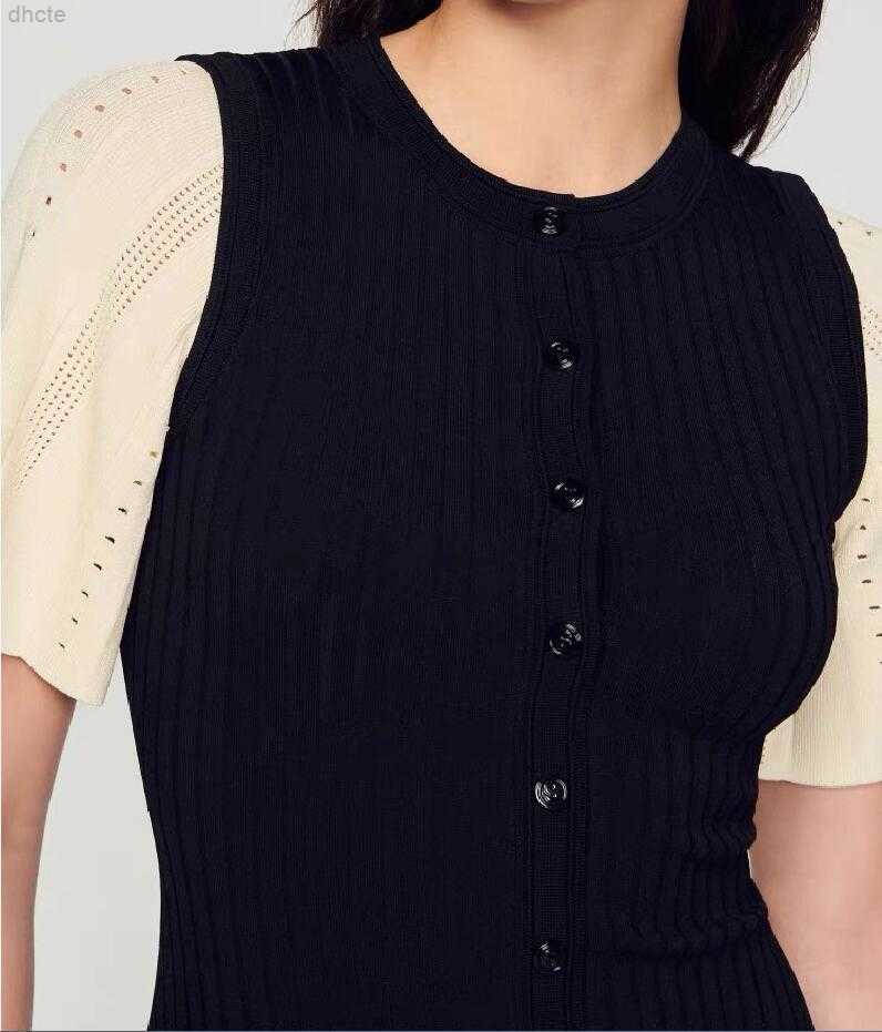 Basic Casual Dresses 23-Sandro Single row round neck hollowed out fishtail knitted waist long dress for women