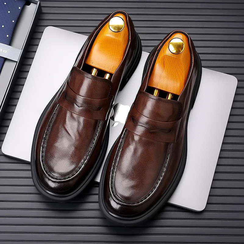 Original Mens Business England Casual Leather Shoes Driving Shoes Breathable Comfortable Slip on Casual Shoes Flat Bottom 240703