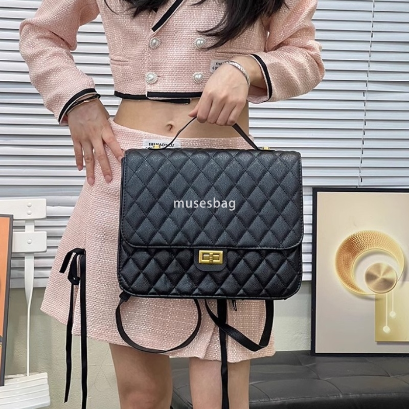Fashionable Women's High end Ghana Preface Small and Practical Backpack for Commuting High end Western Style Small Fragrance Lingge Academy Leisu