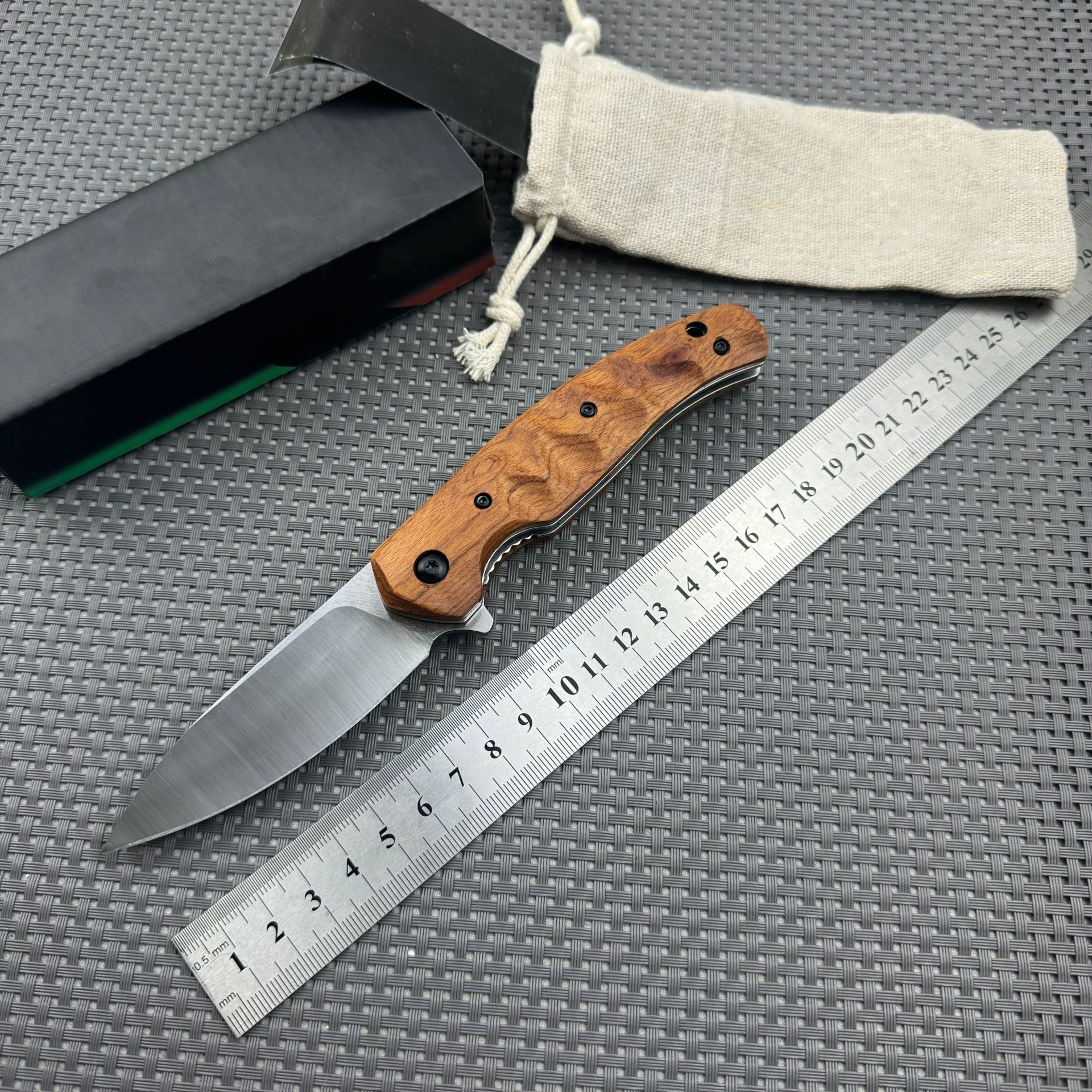 High Quality Flipper Folding Knife N690 Satin Blade Desert Ironwood Handle Outdoor Camping Hiking Fishing Ball Bearing Fast Open EDC Pocket Knives