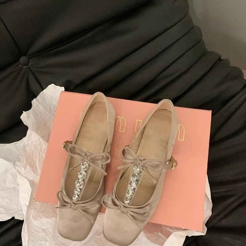 Square Head Shallow Mouth Satin Beautiful Temperament Fairy Night Wind Soft Flat Rhinestone Non-slip Breathable Womens Shoes 240703