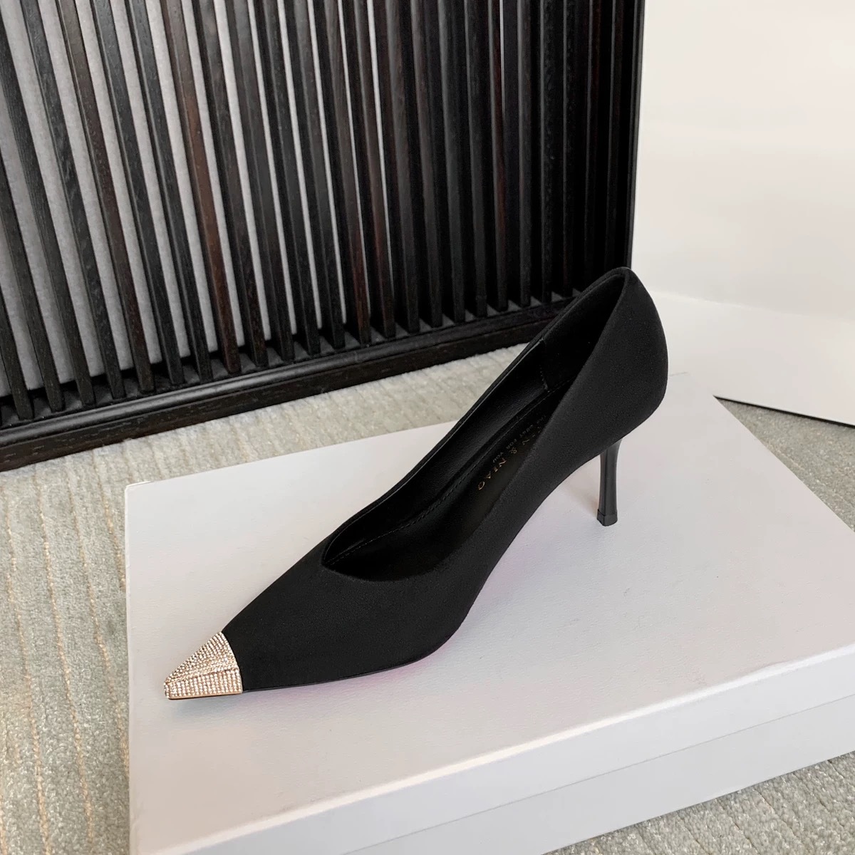Women's Shoes Classic Design Gentle Fashion France Vintage Style Sexy Softable Comfortable Minimalist Style Vintage Style Shoes Triple Black Free