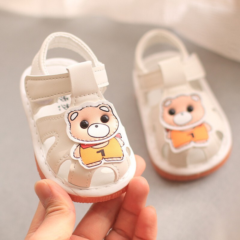 Girl sandals will make a sound, baby walking front shoes with cow tendons and soft soles, little boy children's shoes, newborn F704-28