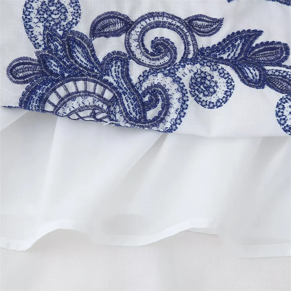 PB ZA Summer Product Womens Wear European and American Style Contrast Embroidered Shirt Half Skirt Set 240704
