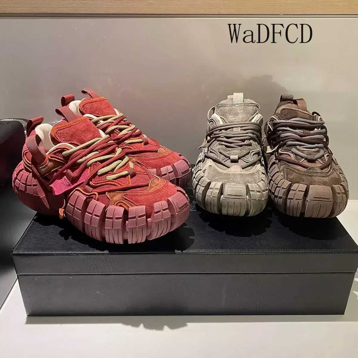 Chunky Sneaker Men Designer Tire Sole Sport Fashion Casual Microfiber Leather Height Increased Flat Platform Running Shoes S24741