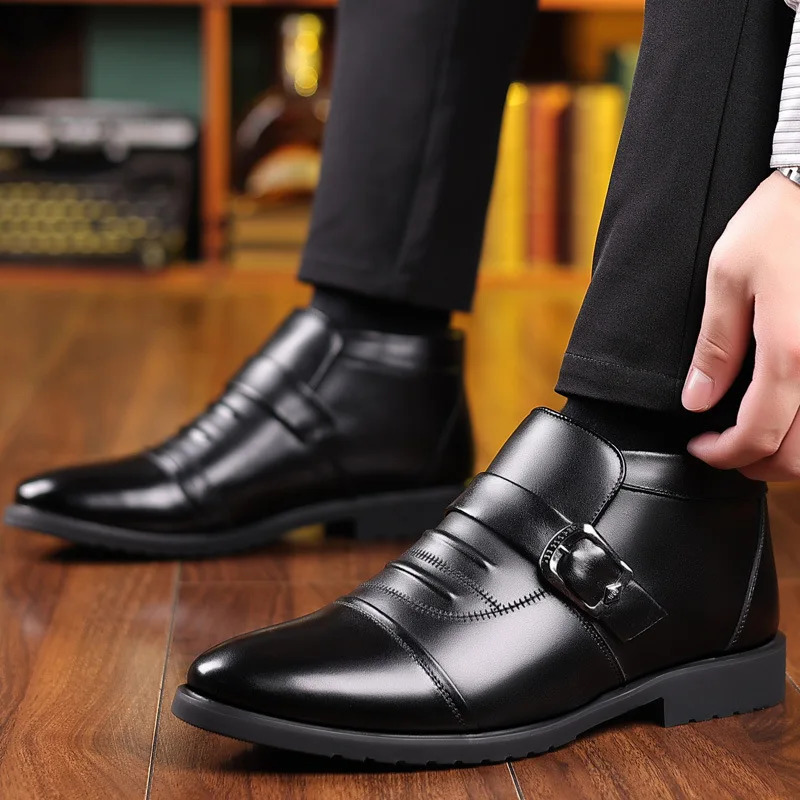 British Style Fall Winter High Top Warm Fur Shoes Formal Business Dress Shoes Plush Ankle Boots Mens Cotton Shoes Father 240703