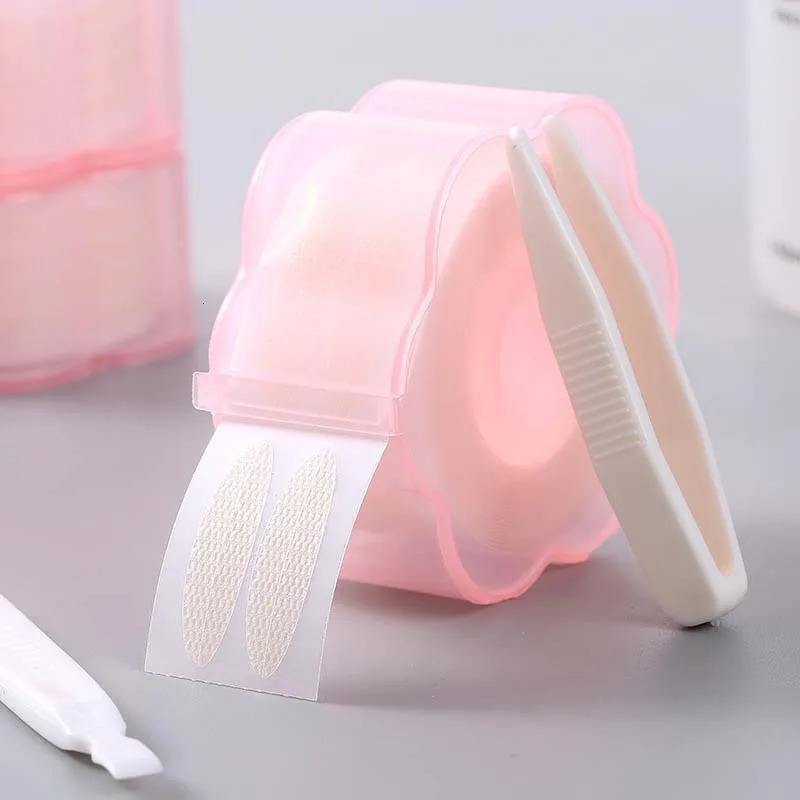 Double Eyelid Tape Sticker Invisible Double Fold Eyelid Lace Paste Clear Beige Stripe Self-adhesive Natural Eye Tape Makeup Tool 240703