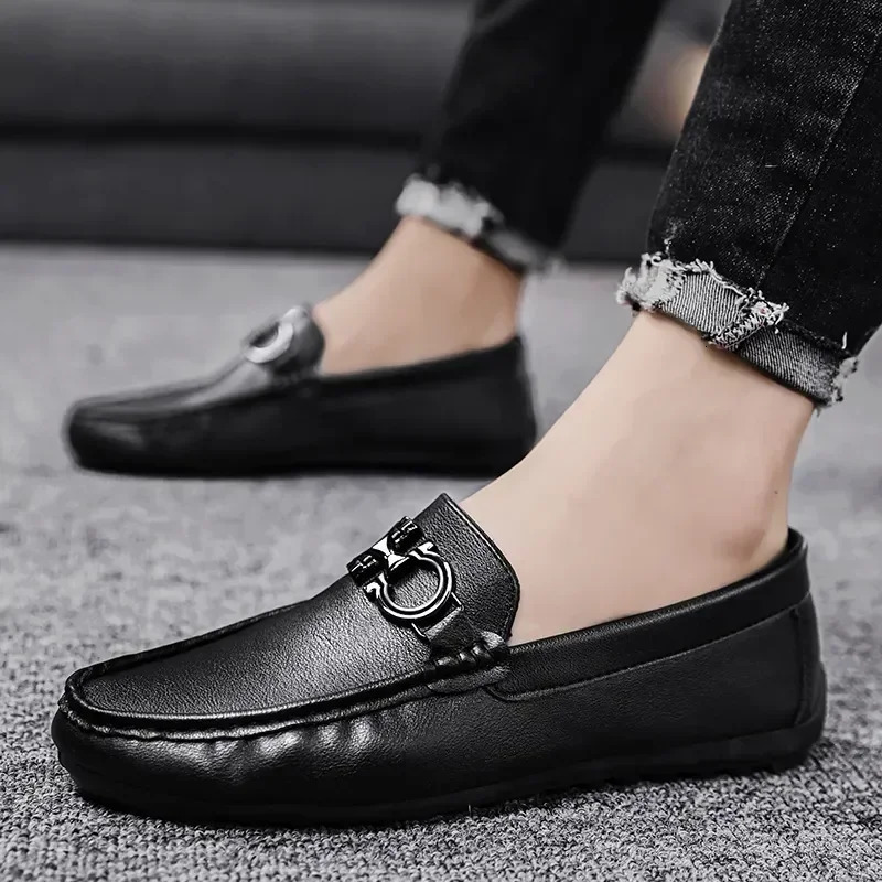 Muisseaux en cuir de haute qualité hommes Chaussures décontractées Moccasins Slip on Homme Fashion Boat Fashion Male Hombre 240702