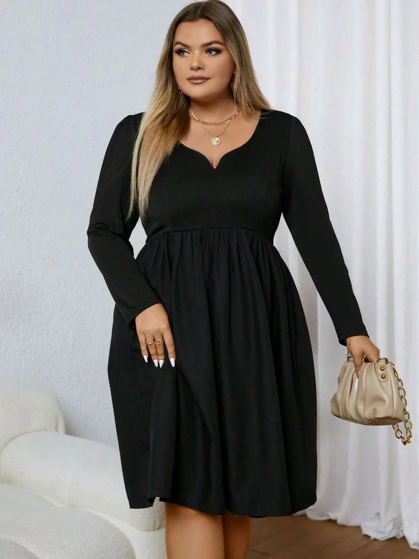 Womens Plus Size 1XL5XL V Neck Long Sleeved Casual Neckline Notched Solid Color Unprinted Fashion Dress 240702