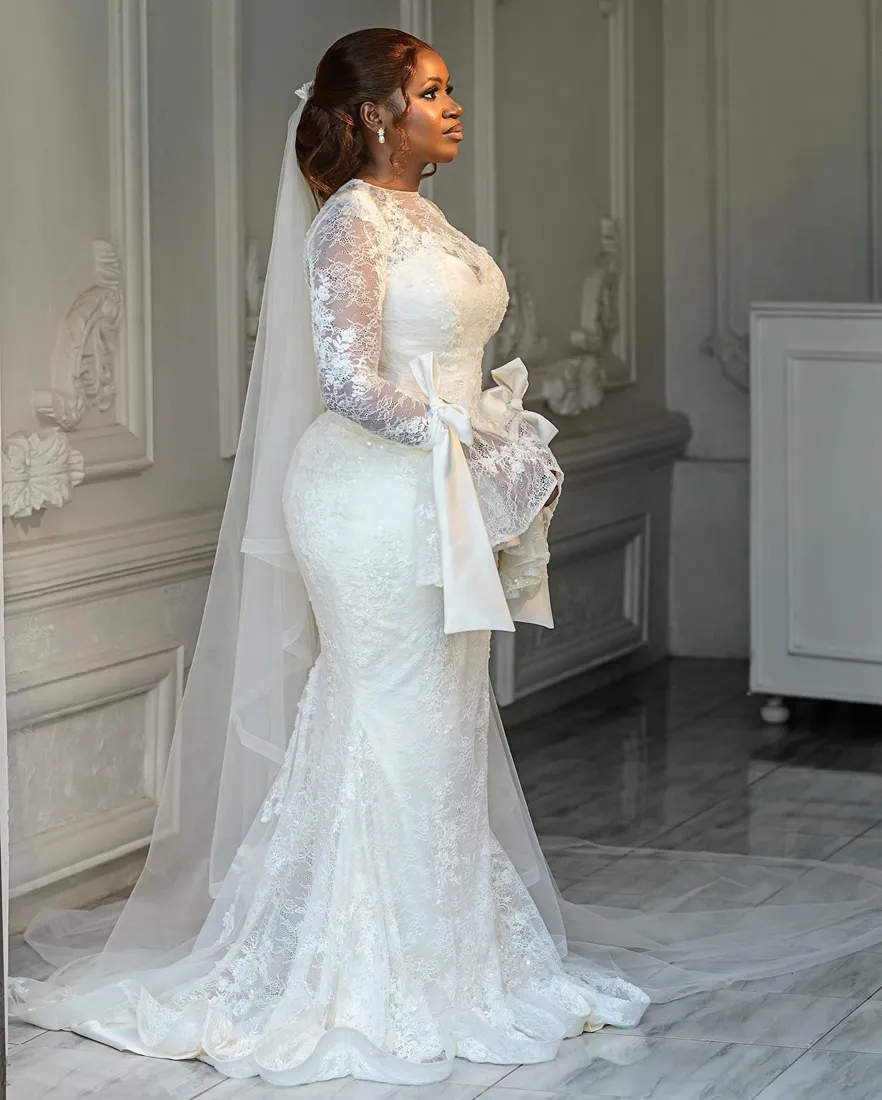 Flare Long Sleeves Lace Mermaid Wedding Dresses Appliques Jewel Neck Plus Size Bridal Gowns 2024 Elegant Ivory Bride Vestido de Novia