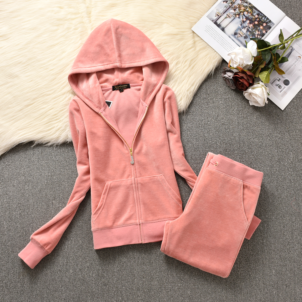 2024 Women's Outfit Juicy Coture Woman Velvet Ladies Crystal Decoration Hoodie Casual Tracksuit Women Two Piece Set C260312