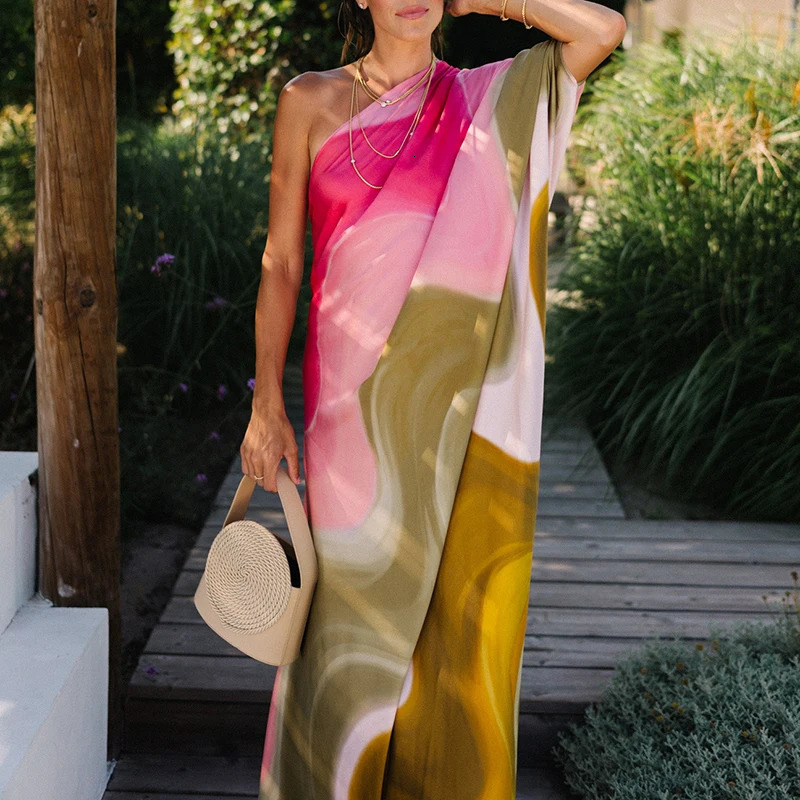 Sexy Backless Pleat Holiday Long Dress Fashion Pattern Print Loose Party Women Elegant Diagonal Shoulder Beach 240628