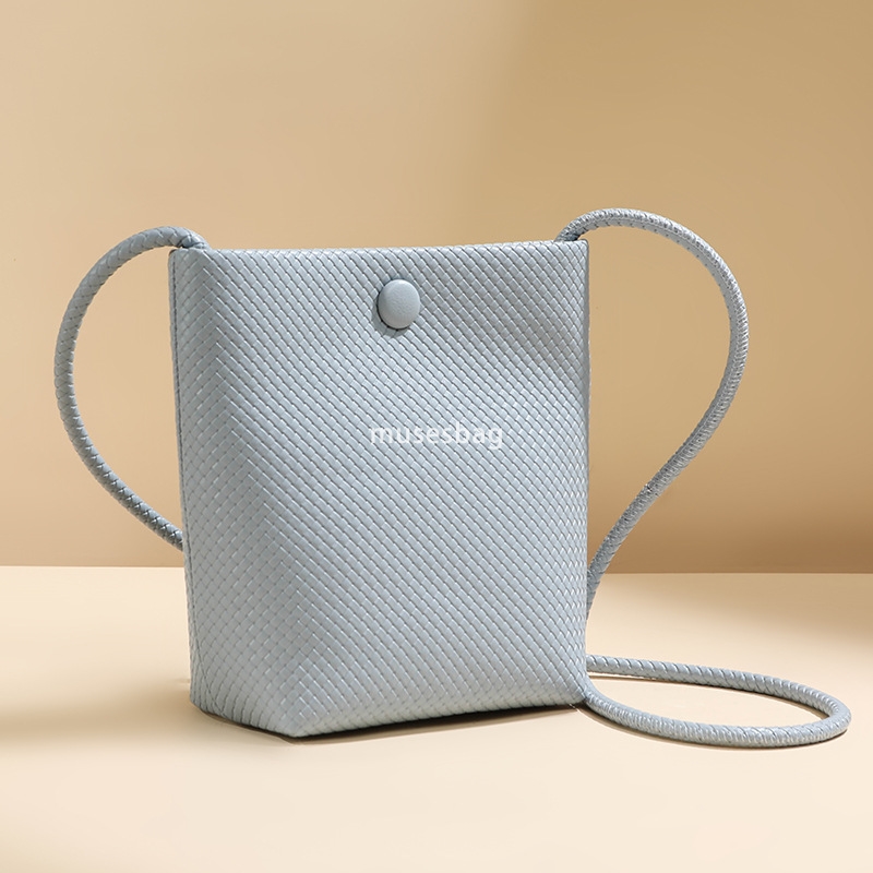 New fashion niche design for foreign trade bags women's bags new woven bucket bags women's fashionable single shoulder crossbody bags