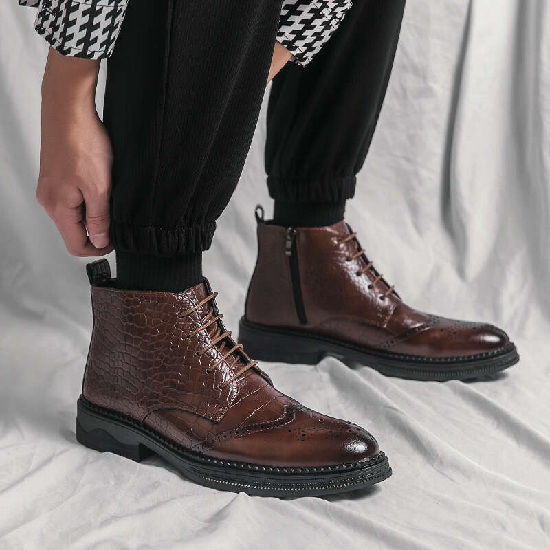 Boots Men Autumn Winter Shoes High-Top Mid-Tube Trend Thick-Soled 2022 Fashion Brogue Ankle Boots Business Dress Shoes Men