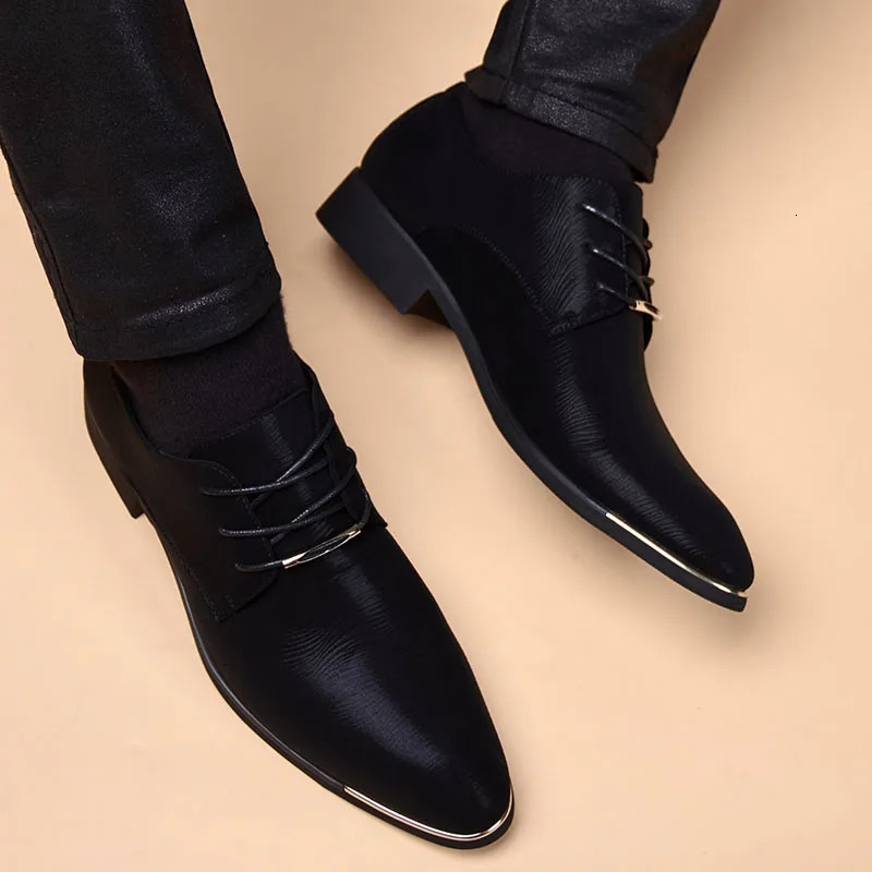 Business Men Leather Shoes Fashion Formal Dress Shoes Men Breathable Pointed Toe Office Wedding Shoes Flats Footwear Black Cloth 240703