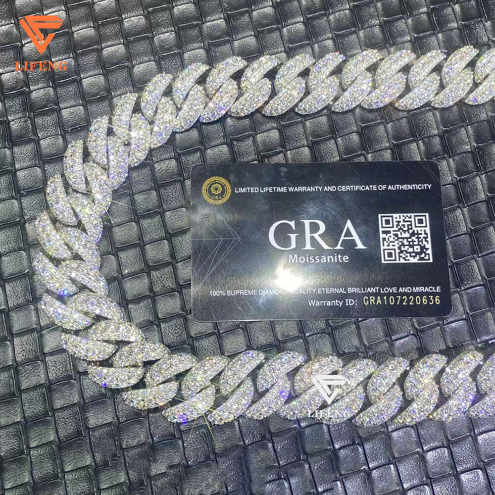 Selling Fashion Style 925 Silver Chain Pass the Diamond Test White Gold Cuban Link Chain d Vvs 1 Moissanite Necklace