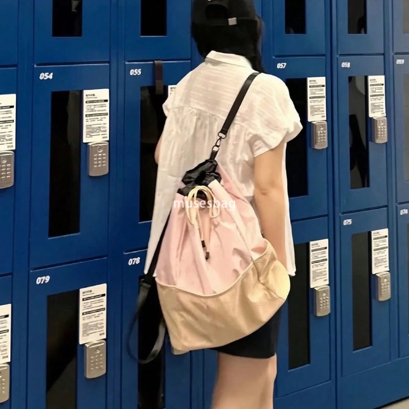 High quality women's high-end waterproof cloth Oxford cloth new high-capacity backpack with large capacity sports and leisure backpack drawstring