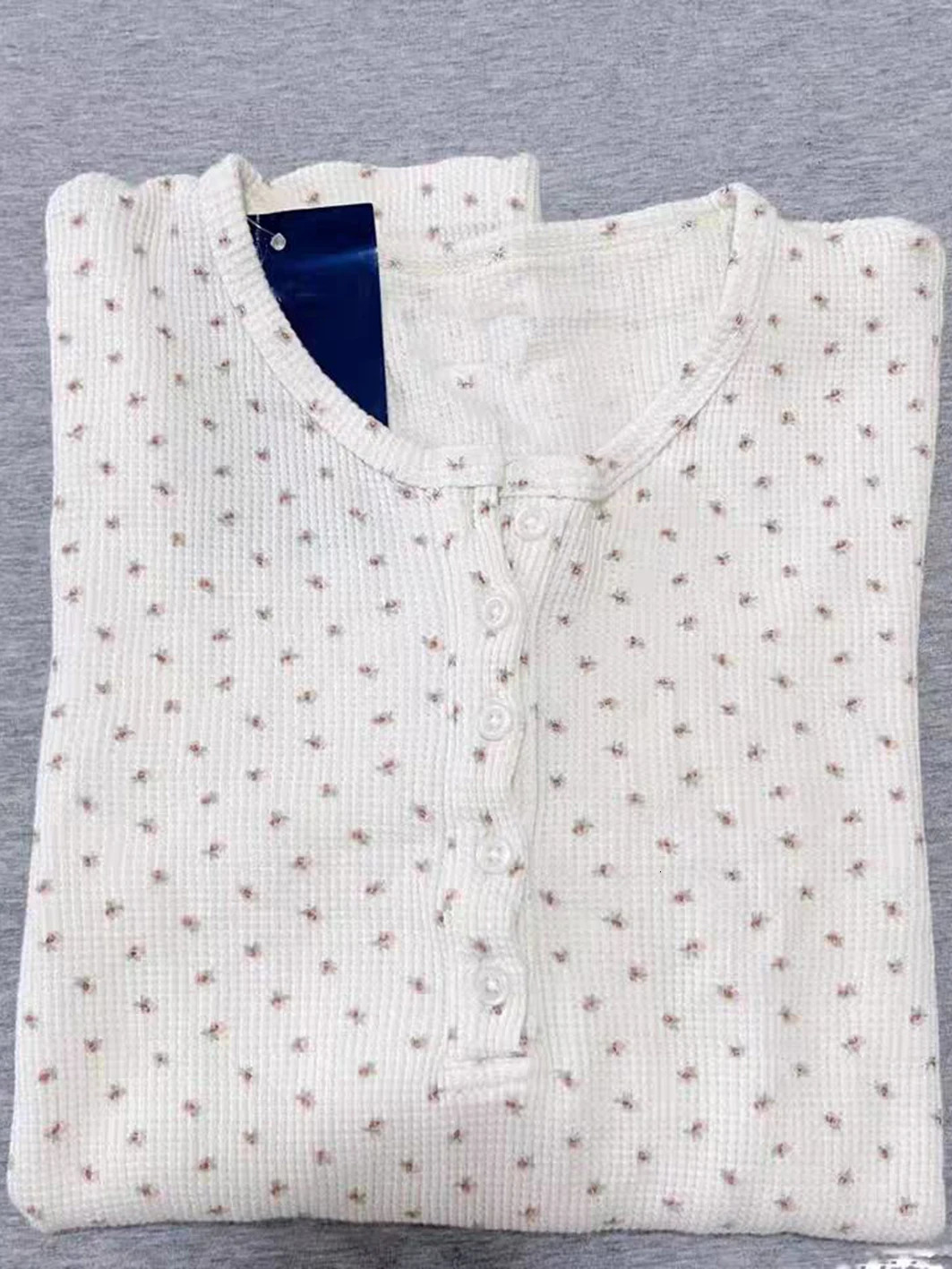 Sweet Floral Waffle Long Sleeve T-Shirt Autumn Round Neck Buttons Slim Cotton Top Clothes Woman Vintage Cute y2k Tee Tops 240701