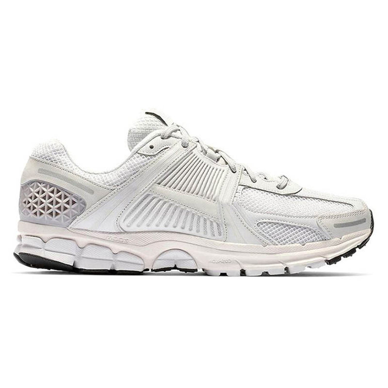Man Women Vomero 5 Running Shoes designer sneakers Supersonic Dark Grey Photon Dust Metallic Sier 520 Pack Pink Foam Hot Punch flat platform sports tr