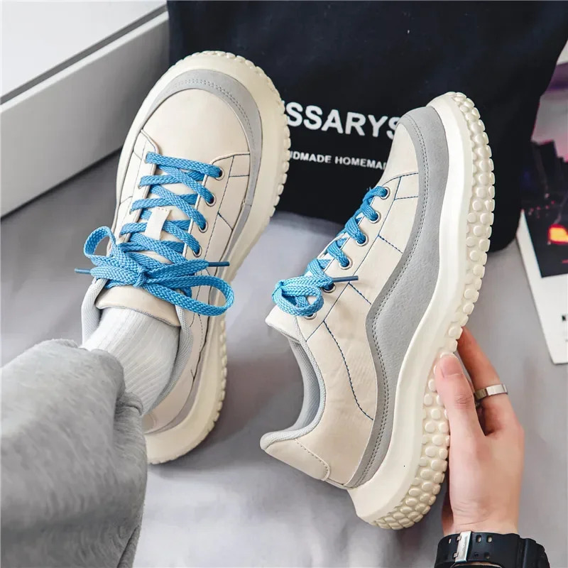 2024 Men Canvas Casual Street Fashion Youth Flat Skate Shoes Sneakers Loafers New Summer Breathable Comfortable Wild