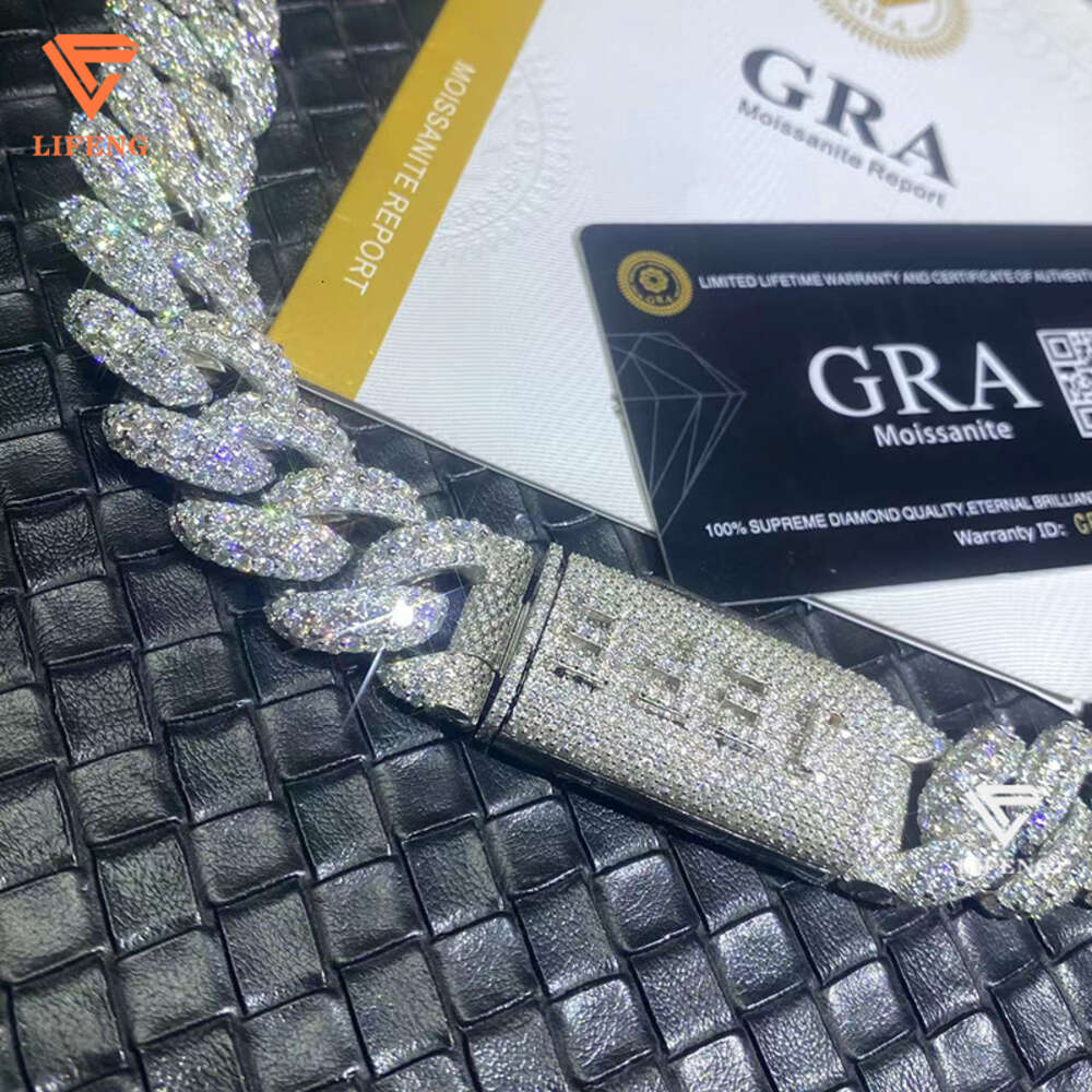 Selling Fashion Style 925 Silver Chain Pass the Diamond Test White Gold Cuban Link Chain d Vvs 1 Moissanite Necklace