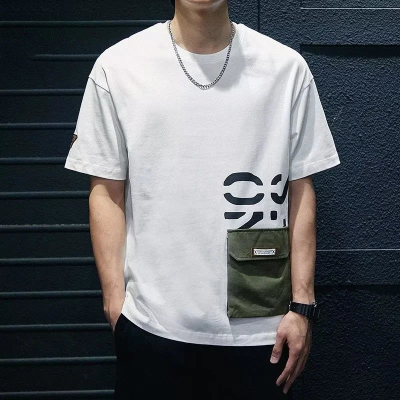 Summer Mens Short Sleeve Letter Printed T-shirt With Cargo Pocket Casual Cotton O-Neck Tops Y2K Streetwear Oversized Tee Shirts 240703