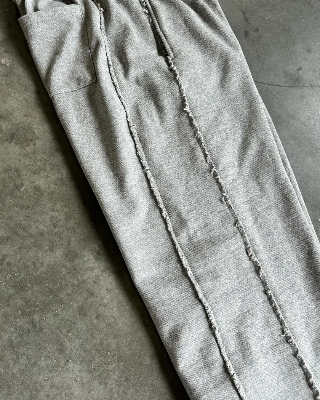 Simple solid color personalized casual sports pants fitness American retro trendy street hiphop home straight wideleg 240702