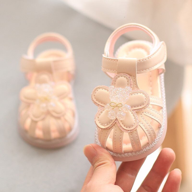 Baotou Anti Kick Girls' Walking for 0-2 Years Old 1 Summer New Girl Princess Shoes Soft Sole Baby and Children's Sandals F704-30