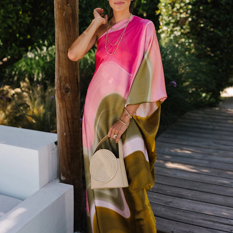 Sexy Backless Pleat Holiday Long Dress Fashion Pattern Print Loose Party Women Elegant Diagonal Shoulder Beach 240628