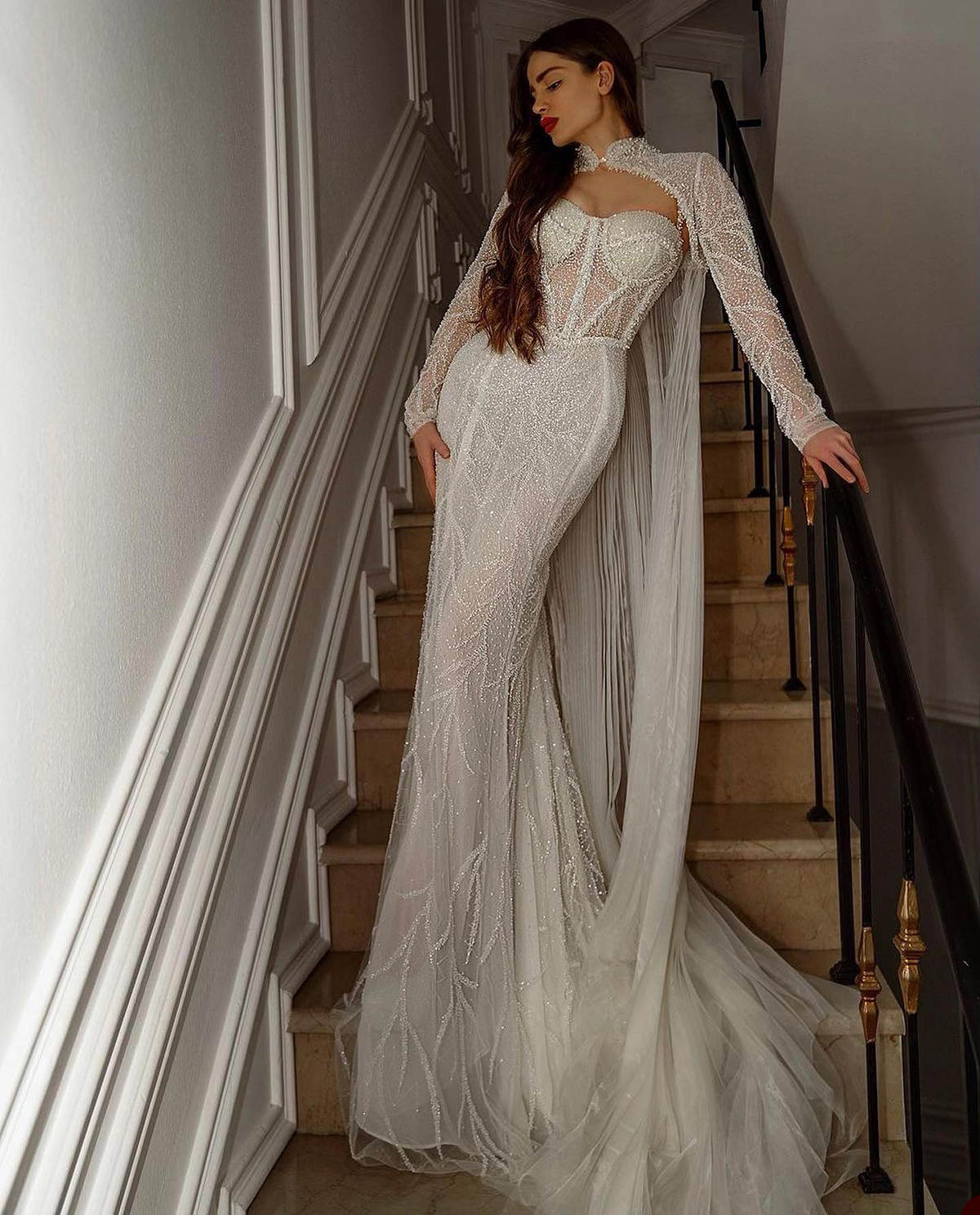 Sexy Mermaid Wedding Dress With Wrap Sheer Sweetheart Spaghetti Strap Bride Gowns Beaded Sequins Sleeveless Bridal Dresses