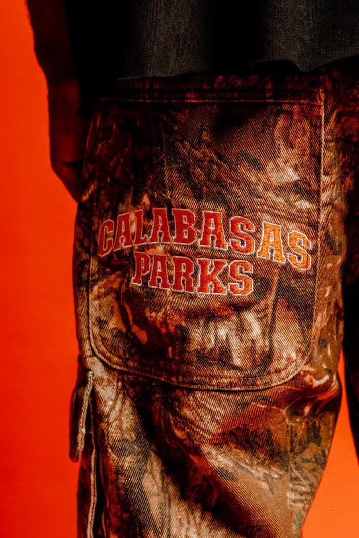 American Trend Y2K Real Tree Camo Printed Denim Shorts Mens Loose Straight Multipocket Overalls Street Hiphop Rap Style 240626