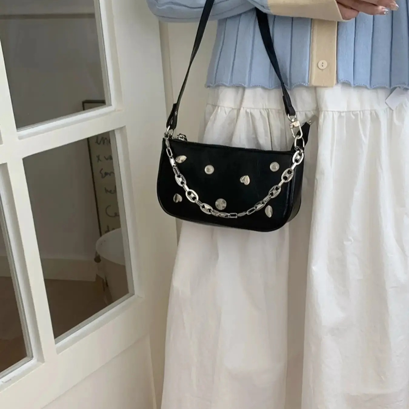 Urban minimalist fashion trend niche design elf underarm bag new summer high-end feeling niche bag women's one shoulder crossbody bag