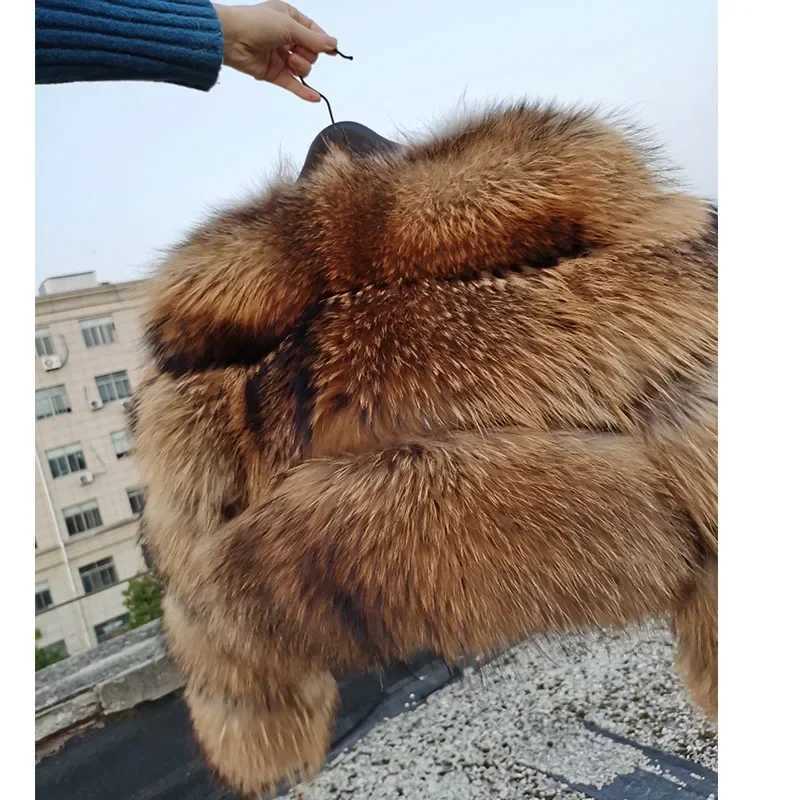 2025 Women's Faux Real Fur Coat Womens Natural Raccoon Jacket Winter Warm High-Quality Long Style With A Hat H240705