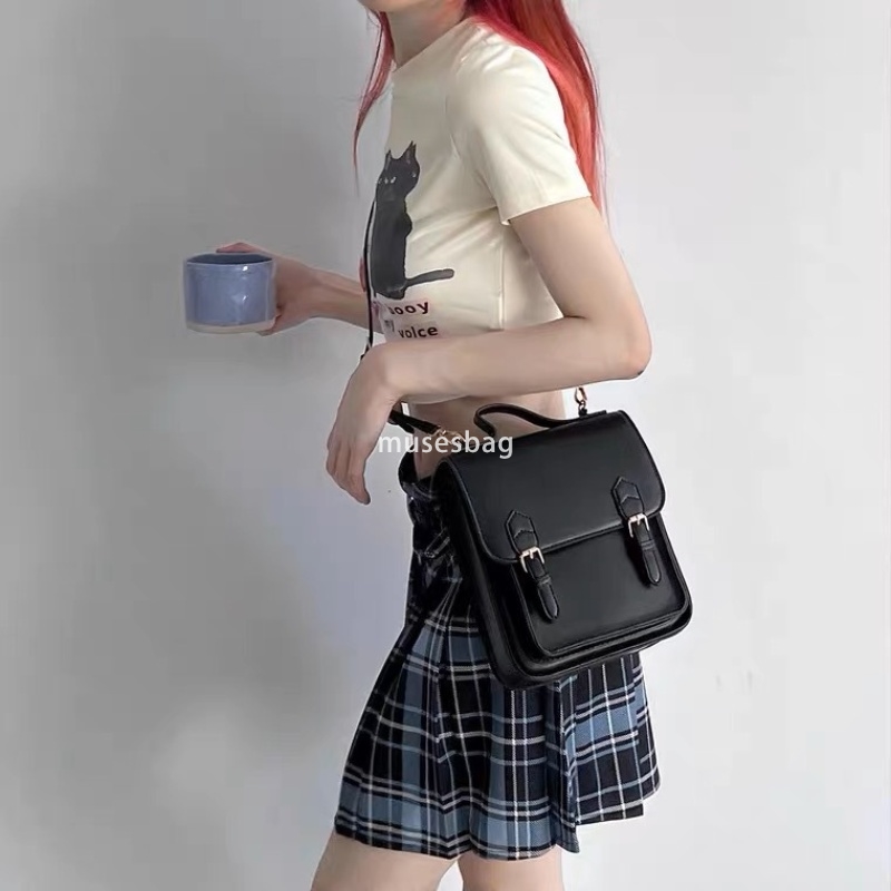 Japanese women's atmospheric Instagram uniform fashionable small backpack British classic retro small bag casual and simple portable crossbody ba