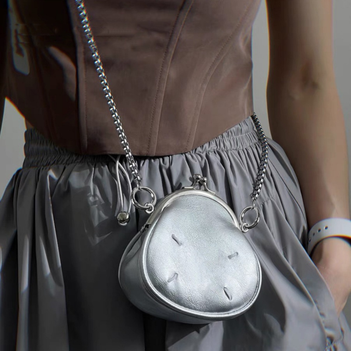 New Fashion Versatile Texture Mini Cute Texture Clip Chain Texture Exquisite One Shoulder Crossbody Women's Bag