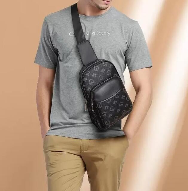 fashion trio outdoor Waistpacks pu leather Luxury Designer Bag Womens satchel mens Clutch handbag CrossBody Totes bumbag Chest pack Leather gym Shoulder Bags