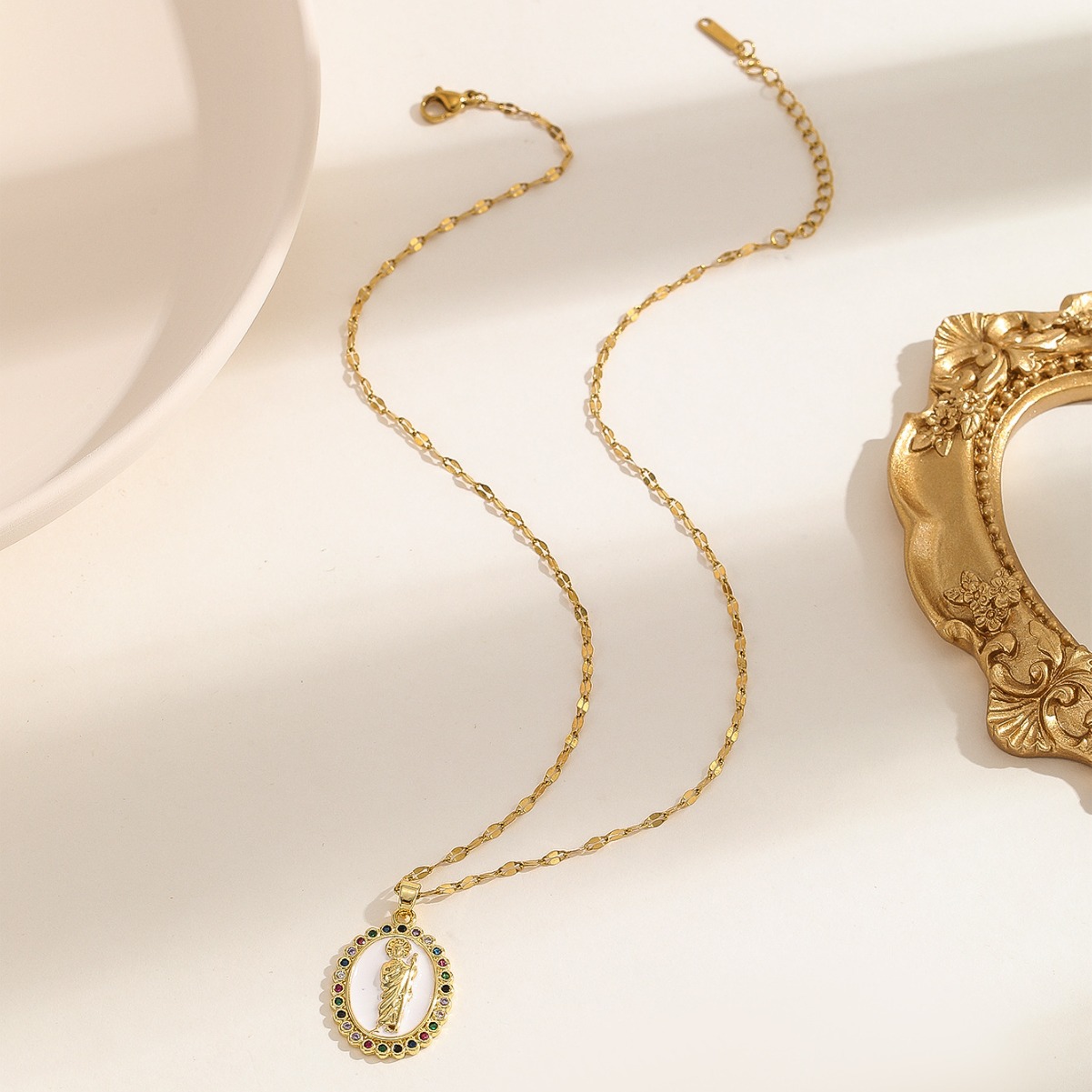 18k Gold Virgin Mary Madonna Necklace for Women Religious Jewelry Lady of Guadalupe Pendant Amulet Statue Cubic Zirconia CZ Necklaces Crystal Believe 