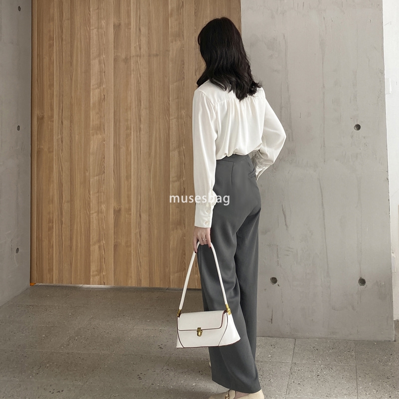 Fashionable and trendy new niche design underarm bag vintage bag hand-held single shoulder handbag women's bag French stick bag trendy bag