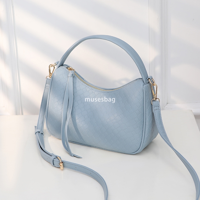 Small Design Bag New Woven Women's Bag Korean Edition Foreign Trade Spot Wholesale Handheld Shoulder Bag Women's Trendy Crossbody Bag