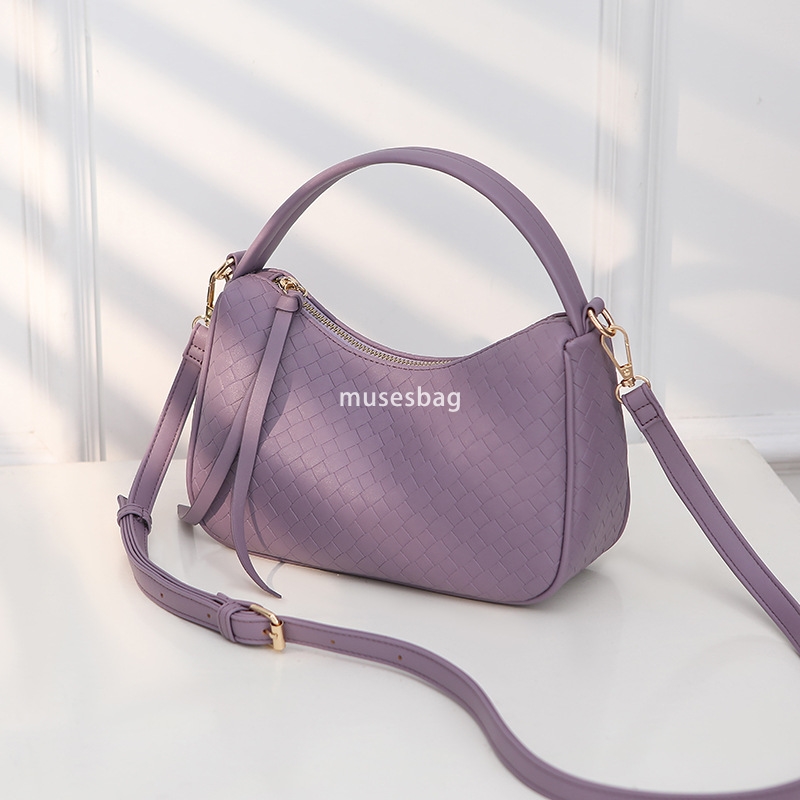 Small Design Bag New Woven Women's Bag Korean Edition Foreign Trade Spot Wholesale Handheld Shoulder Bag Women's Trendy Crossbody Bag