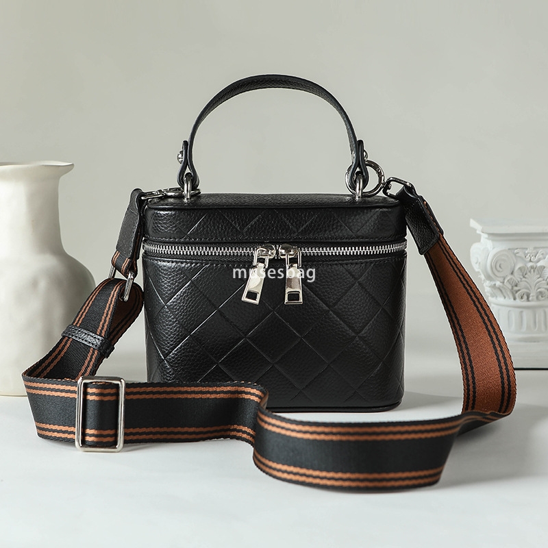 Unique design of leather bag new Lingge high-capacity top layer cowhide women's bag cross-border portable box bag single shoulder crossbody bag