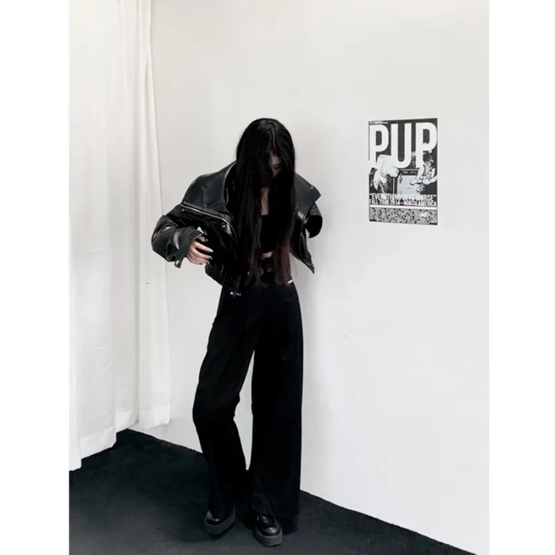 Black Leather Coats High Waist Stand Collar Short Length Techwear Punk Style Jackets Y2k Street Fashion Women Outerwear Tops 240625