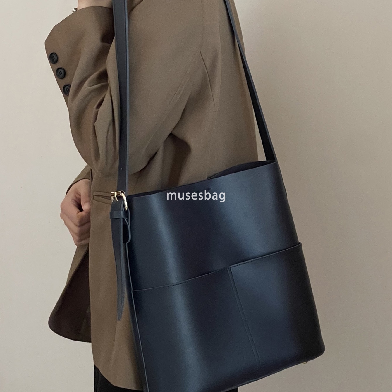 Urban minimalist niche design bags new women's bags large capacity crossbody bags bucket bags women's shaped minimalist shoulder bags