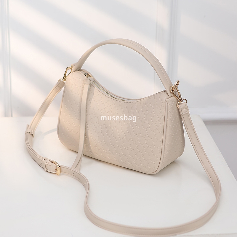 Small Design Bag New Woven Women's Bag Korean Edition Foreign Trade Spot Wholesale Handheld Shoulder Bag Women's Trendy Crossbody Bag